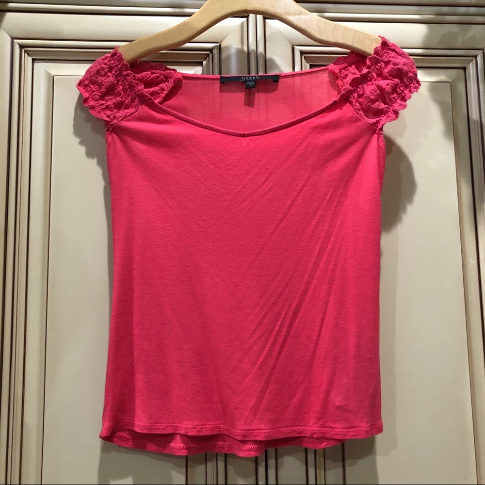 Guess Coral Off-the-Shoulder Top XS